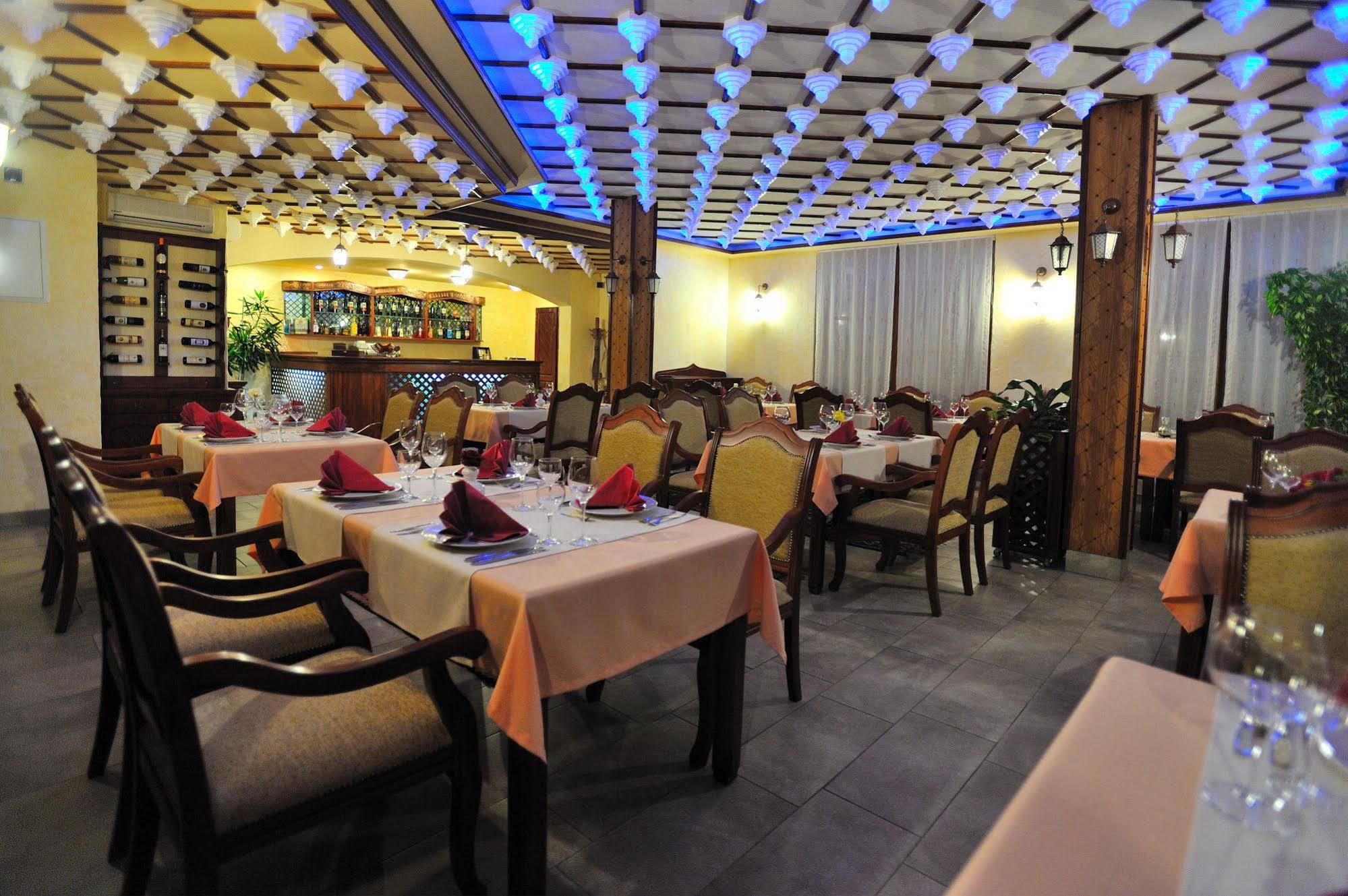 Boutique Hotel Old Town Мостар Экстерьер фото