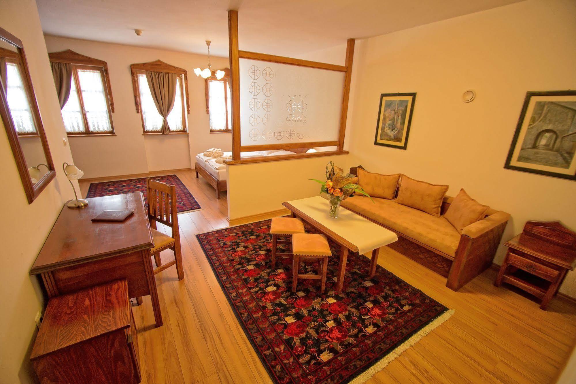 Boutique Hotel Old Town Мостар Экстерьер фото
